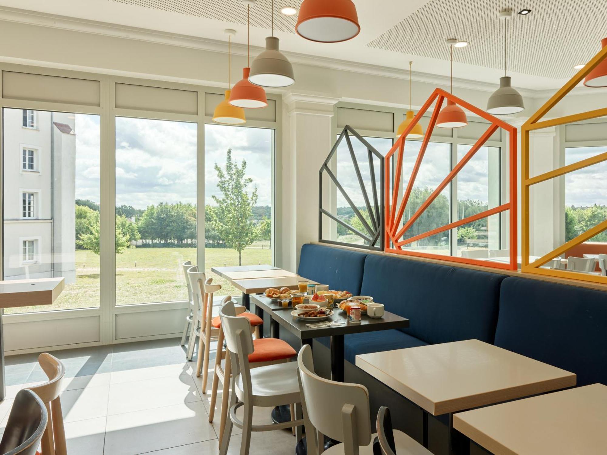 B&B Hotel Pres De Disneyland Paris Magny-le-Hongre Esterno foto