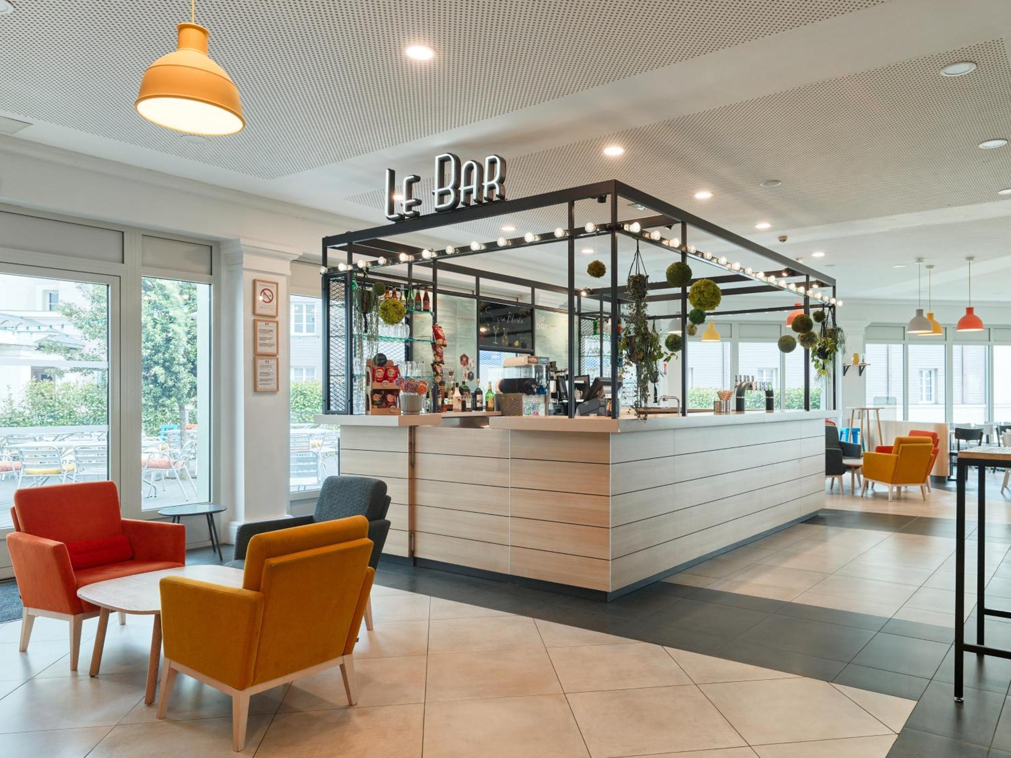 B&B Hotel Pres De Disneyland Paris Magny-le-Hongre Esterno foto