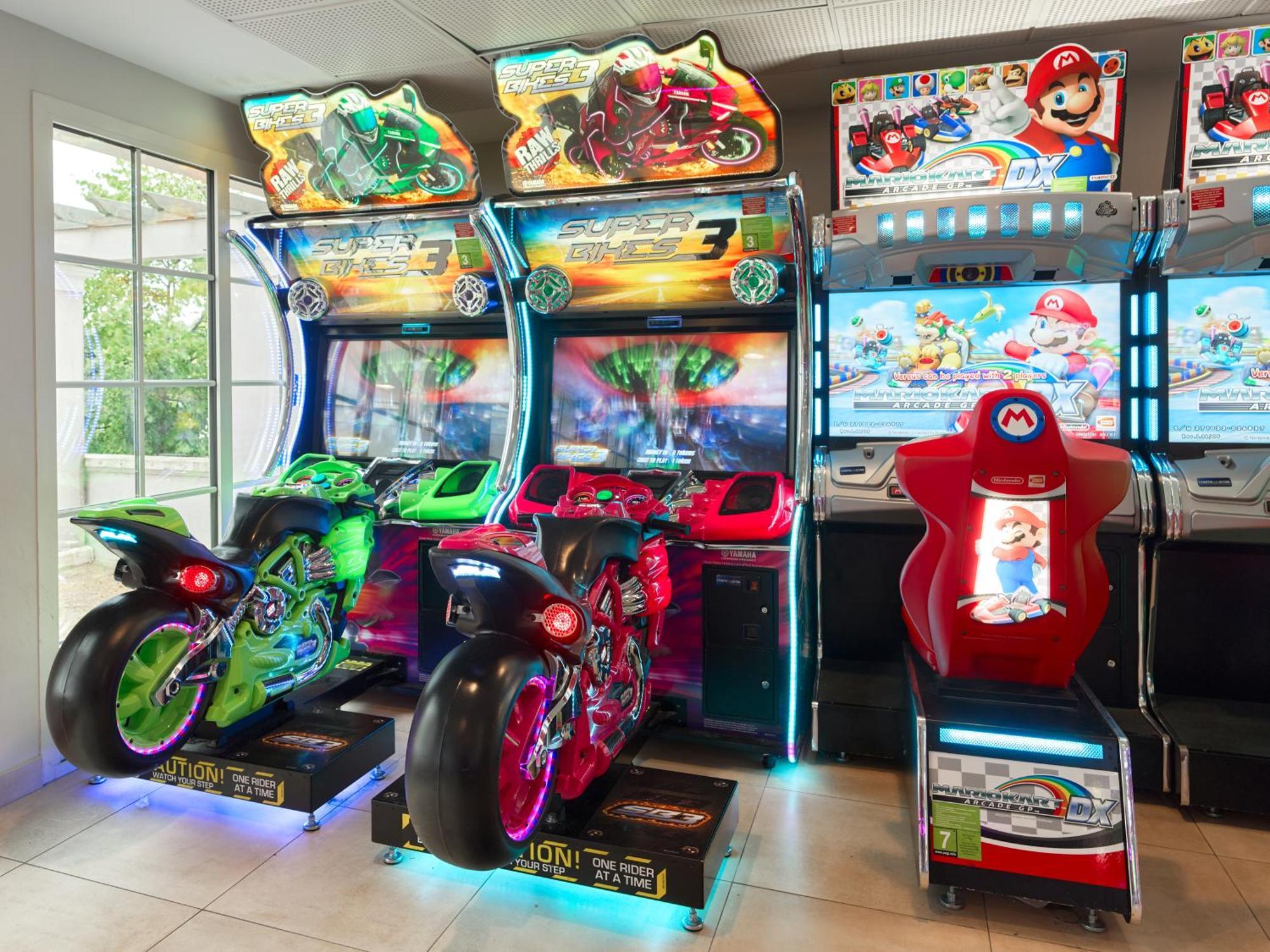 B&B Hotel Pres De Disneyland Paris Magny-le-Hongre Esterno foto