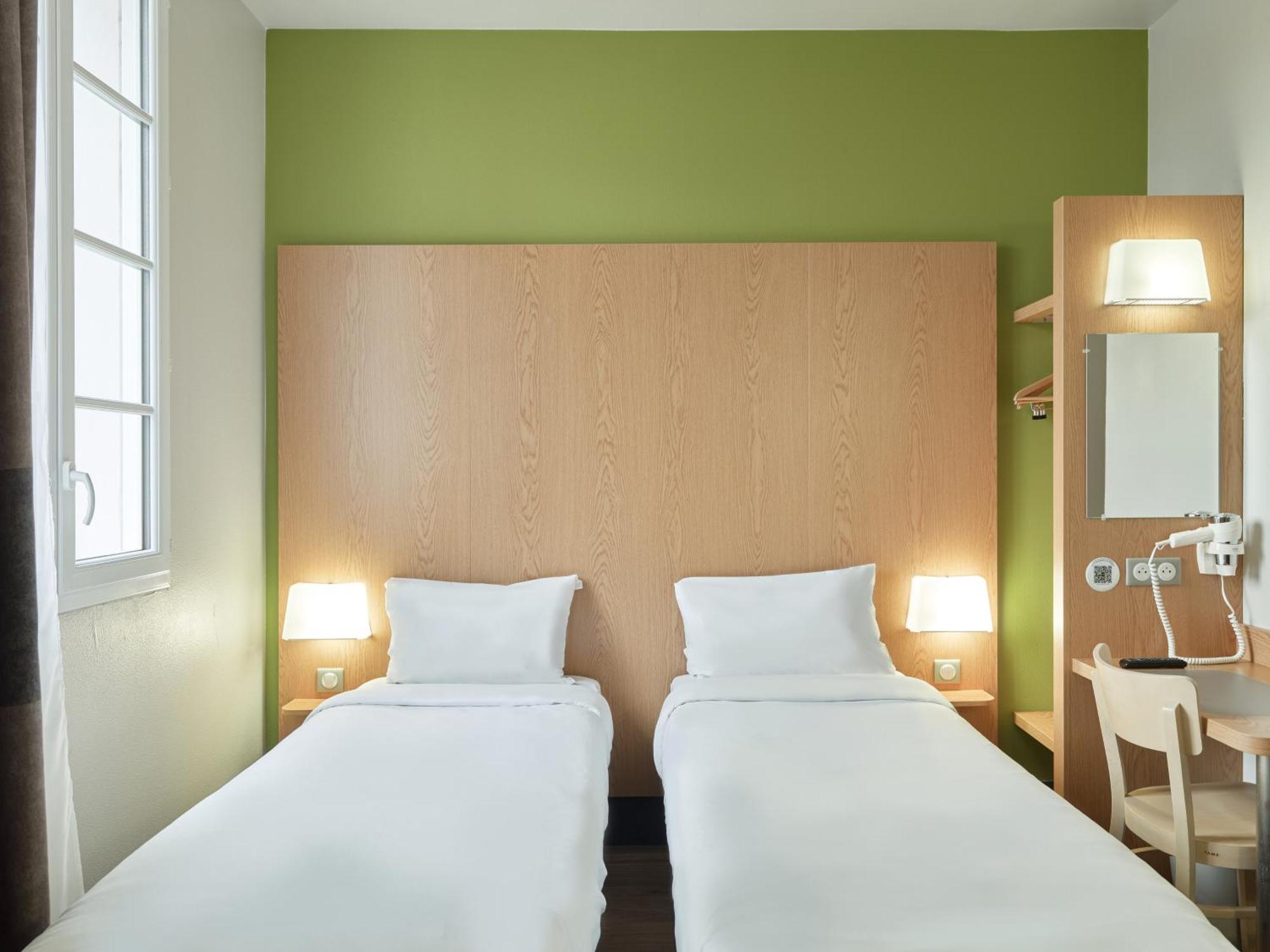 B&B Hotel Pres De Disneyland Paris Magny-le-Hongre Esterno foto