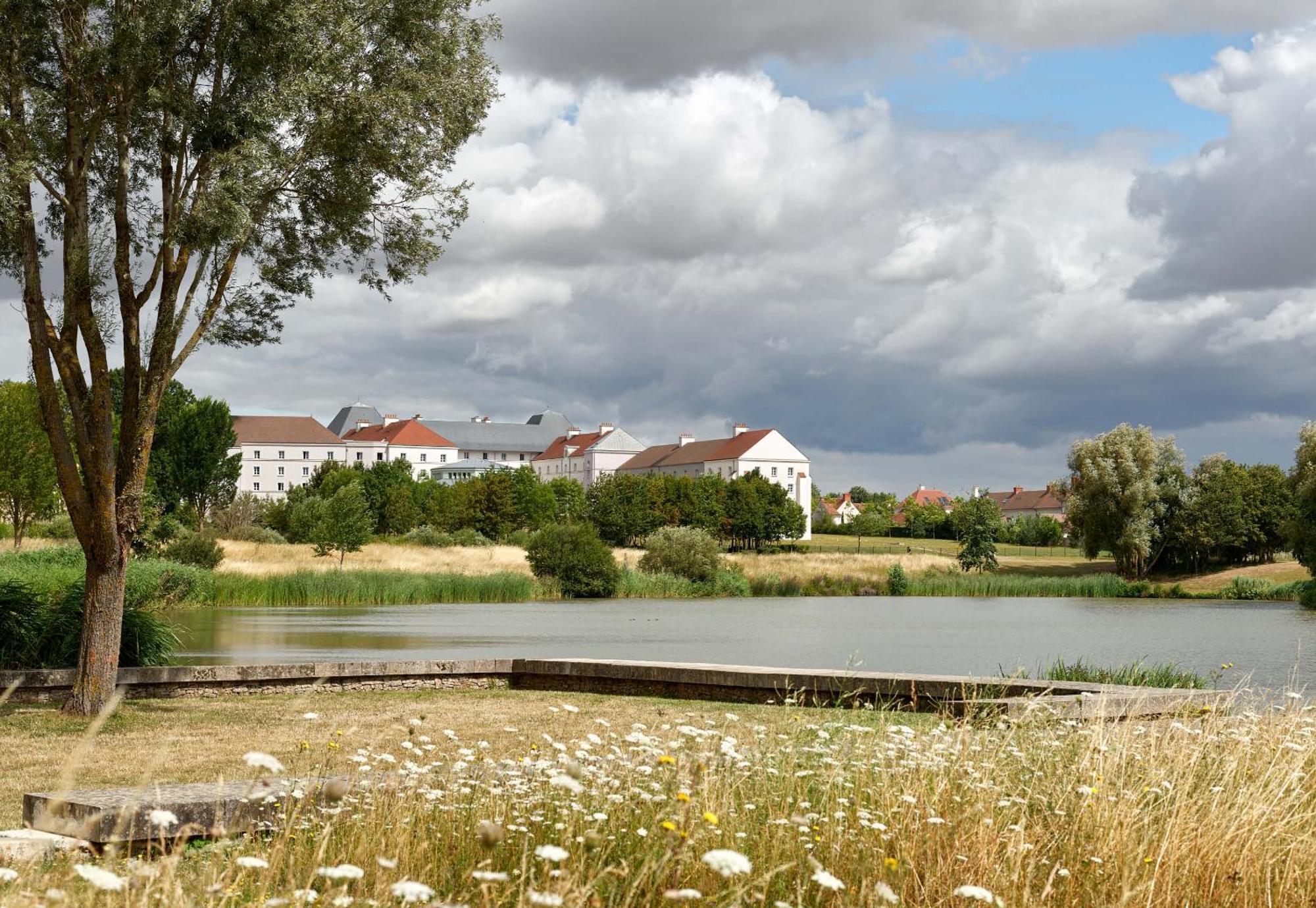 B&B Hotel Pres De Disneyland Paris Magny-le-Hongre Esterno foto