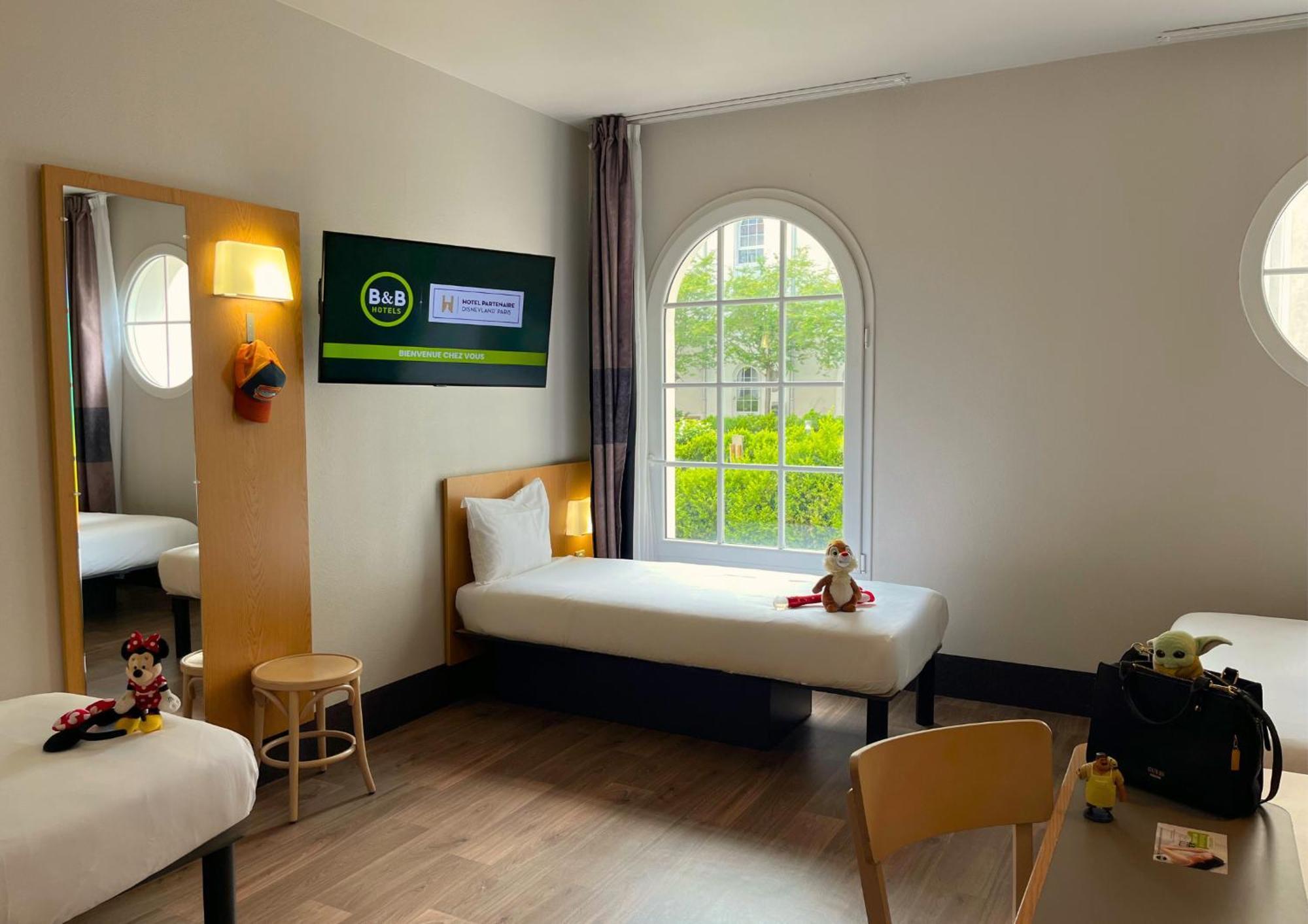 B&B Hotel Pres De Disneyland Paris Magny-le-Hongre Esterno foto