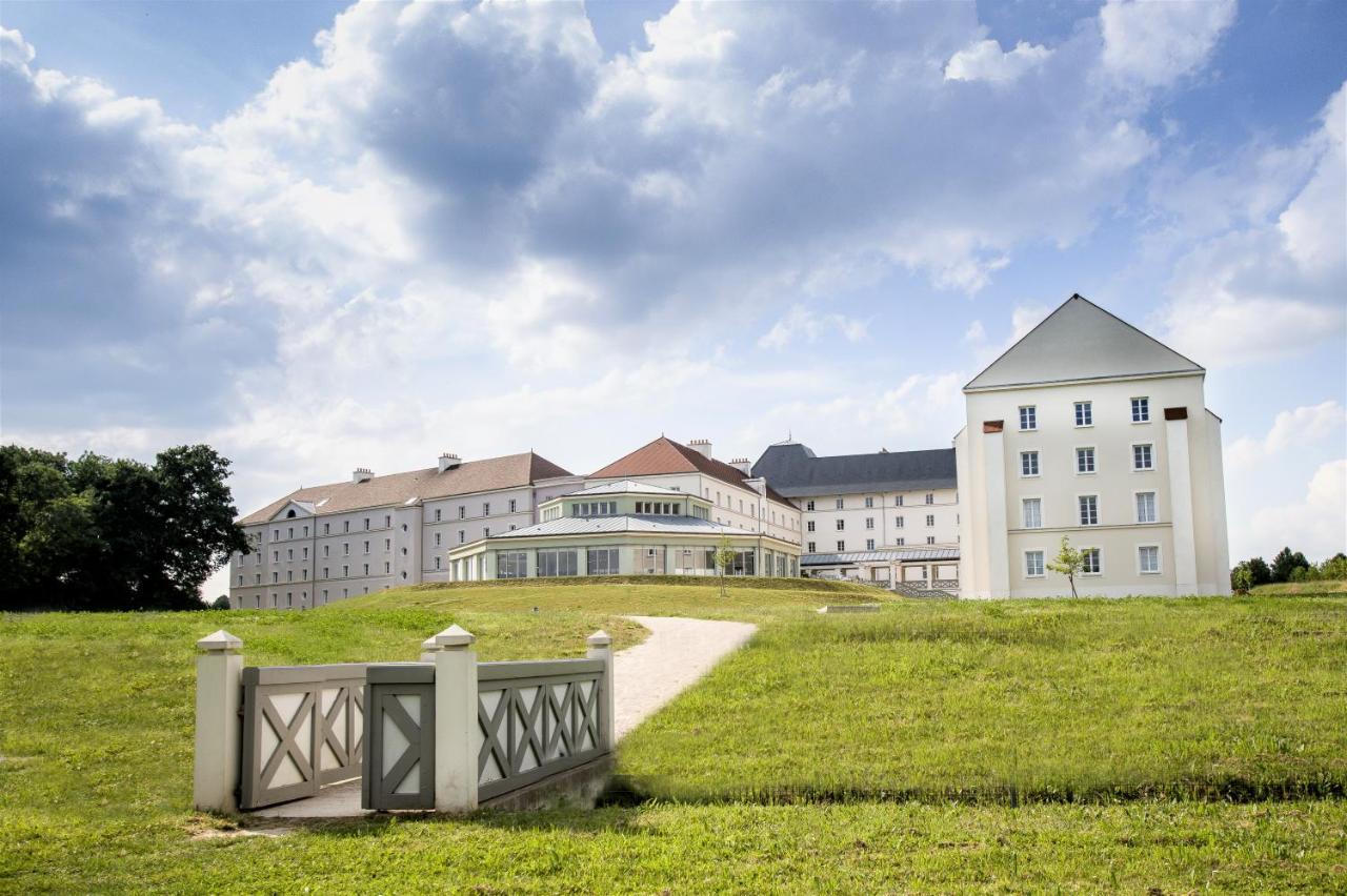 B&B Hotel Pres De Disneyland Paris Magny-le-Hongre Esterno foto